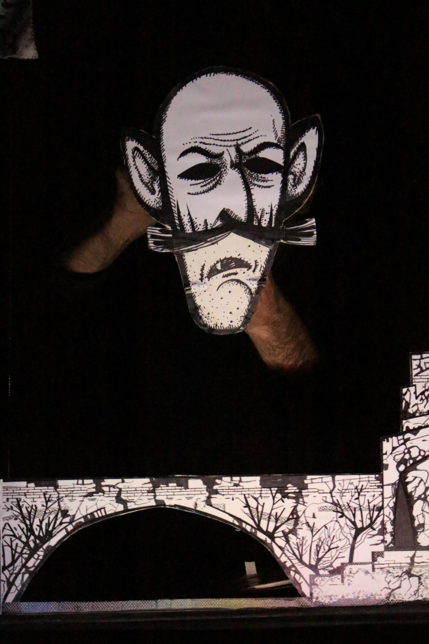 Simin and Farzan, a puppet theatre