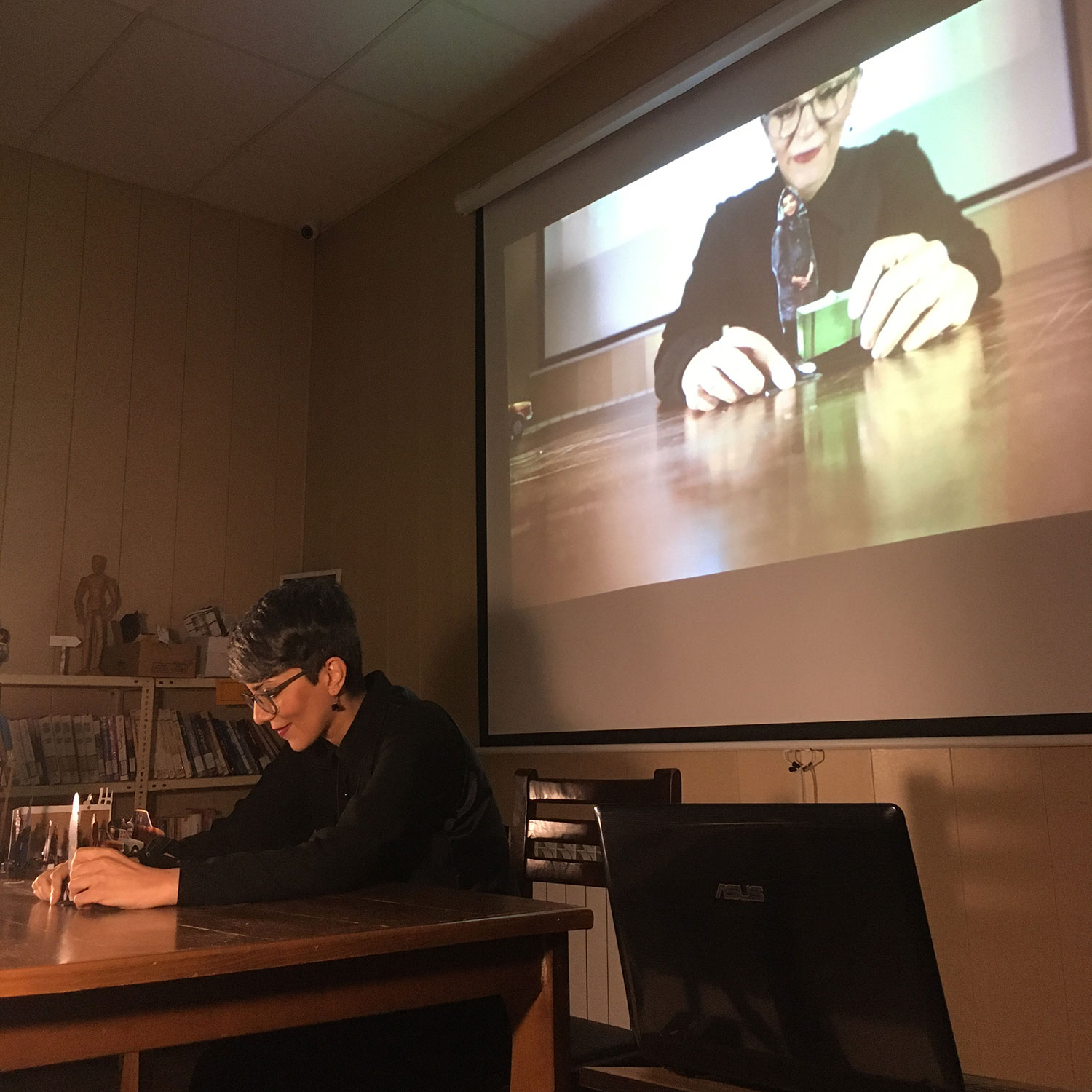 Paper Memoirs Workshop, a puppet theatre